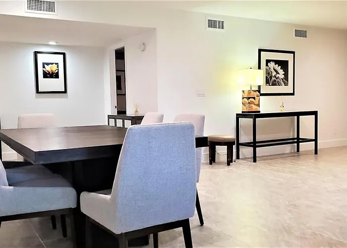 Pickleball, Tennis, Pool Spa, Bike Trail, Private