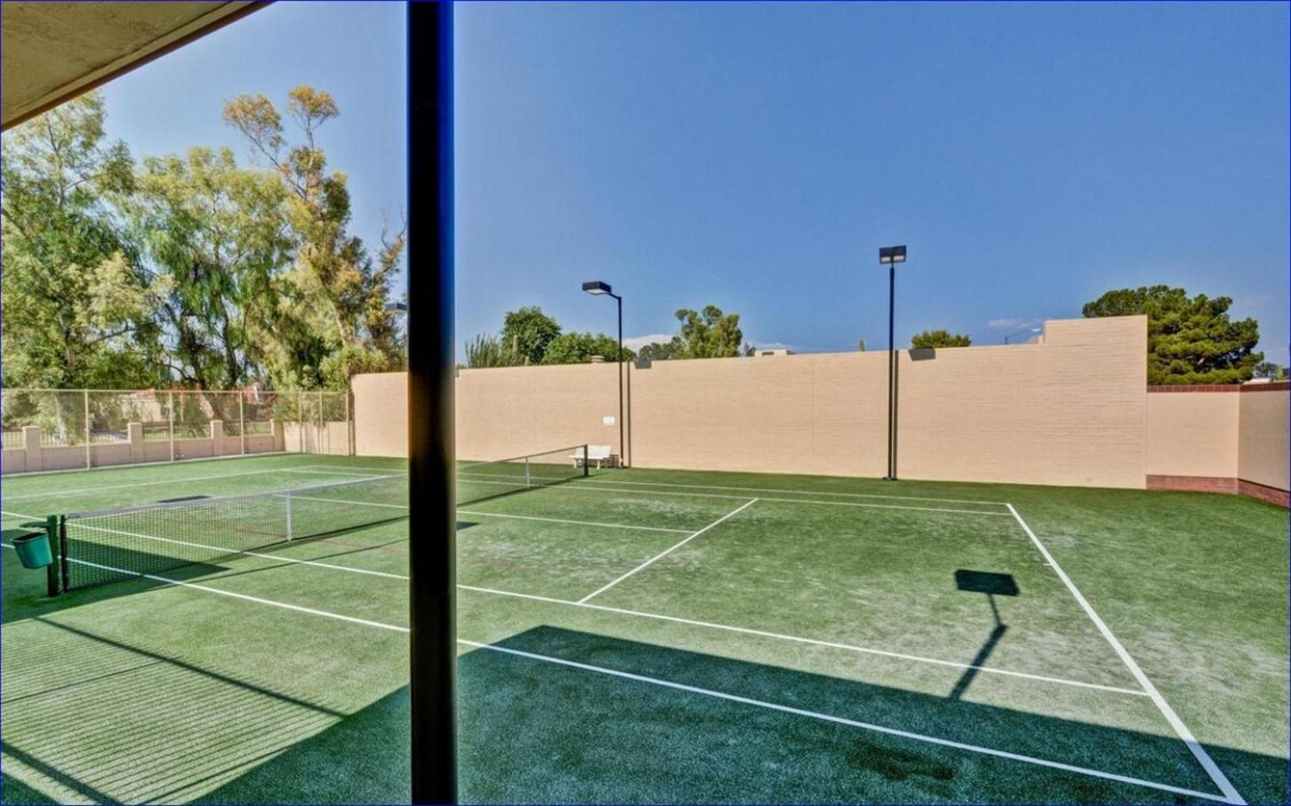 Pickleball, Tennis, Pool Spa, Bike Trail, Private Scottsdale